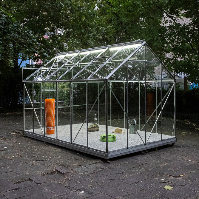 Arturo Comas_Greenhouse Sunday_super bien! Berlin 2025_2-lsArA